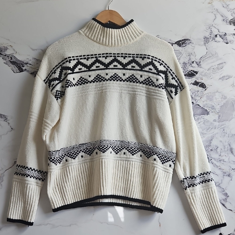 Cozy Cream and Black Patterned Sweater